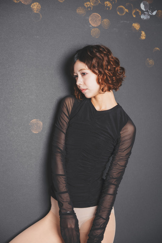 DIGMAJE SHIRRING BLOUSE