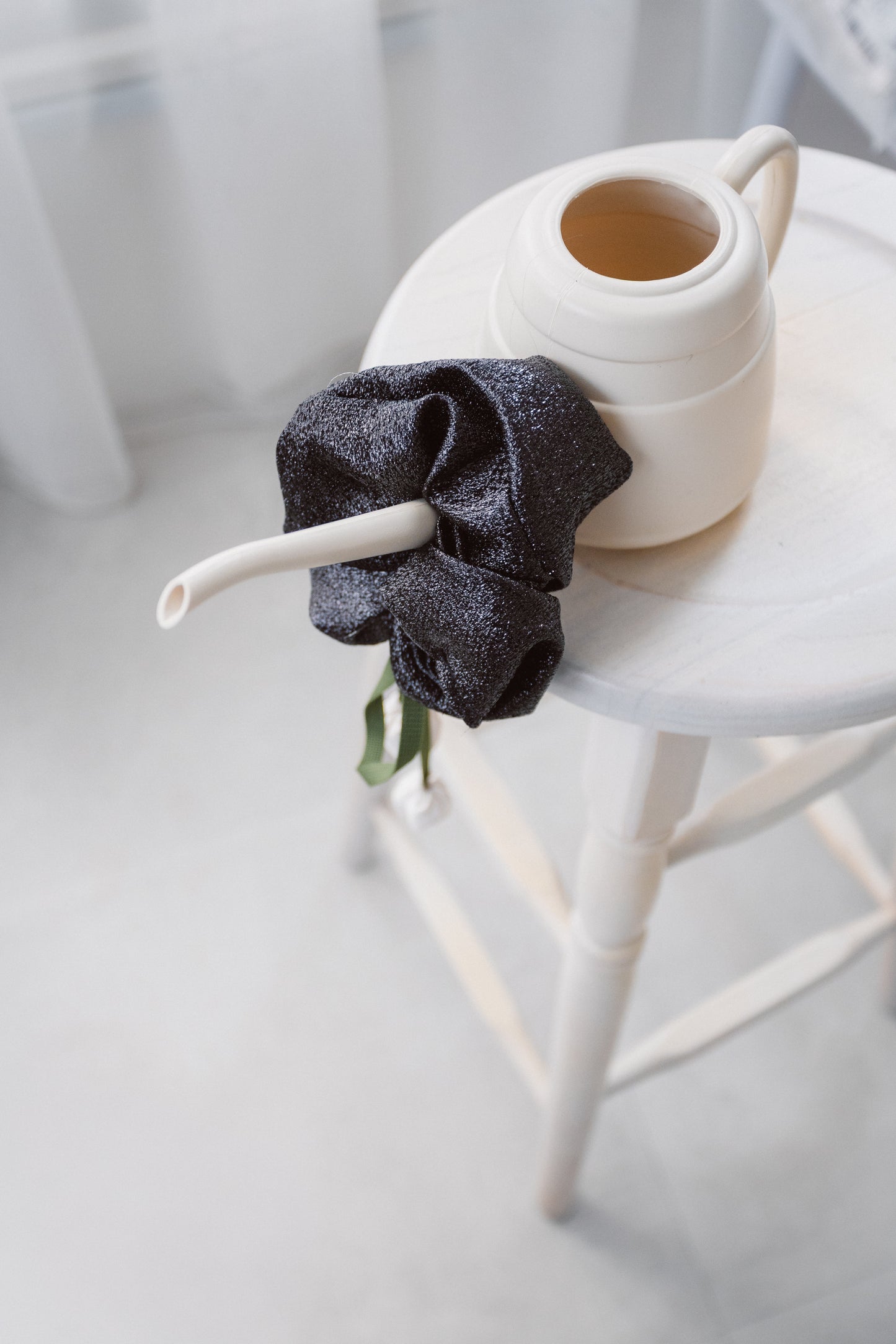 DIGMAJE TULIP SCRUNCHIE