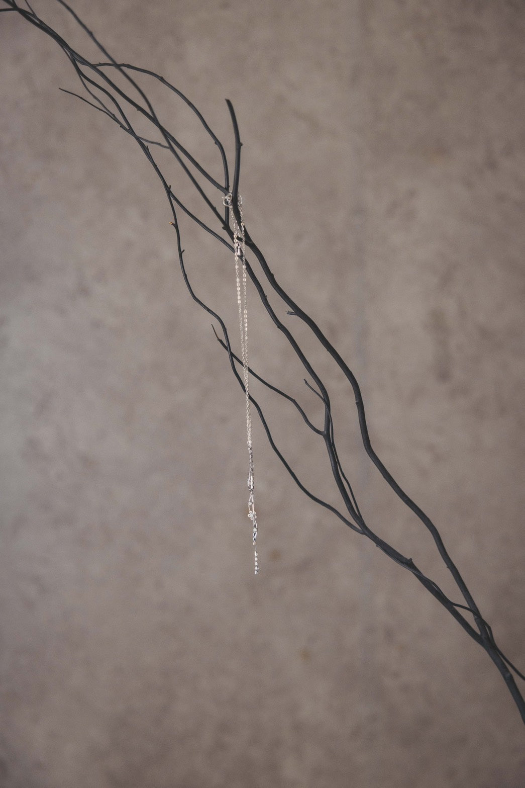 DIGMAJE  FLOWER NECKLACE